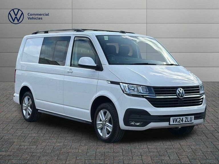 Volkswagen Transporter 2.0 Tdi 150 Highline Kombi Van Dsg White