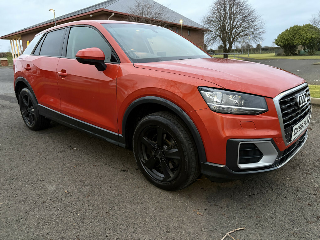 Audi Q2 Sport 30 Tdi DA68HLX #4