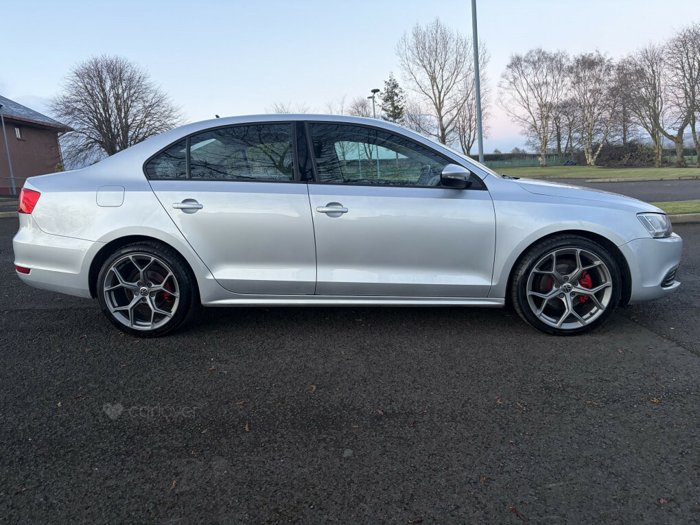 Volkswagen Jetta Se Bluemotion Technology Tdi  #3