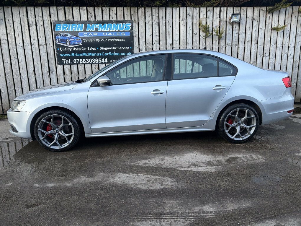 Volkswagen Jetta Se Bluemotion Technology Tdi 