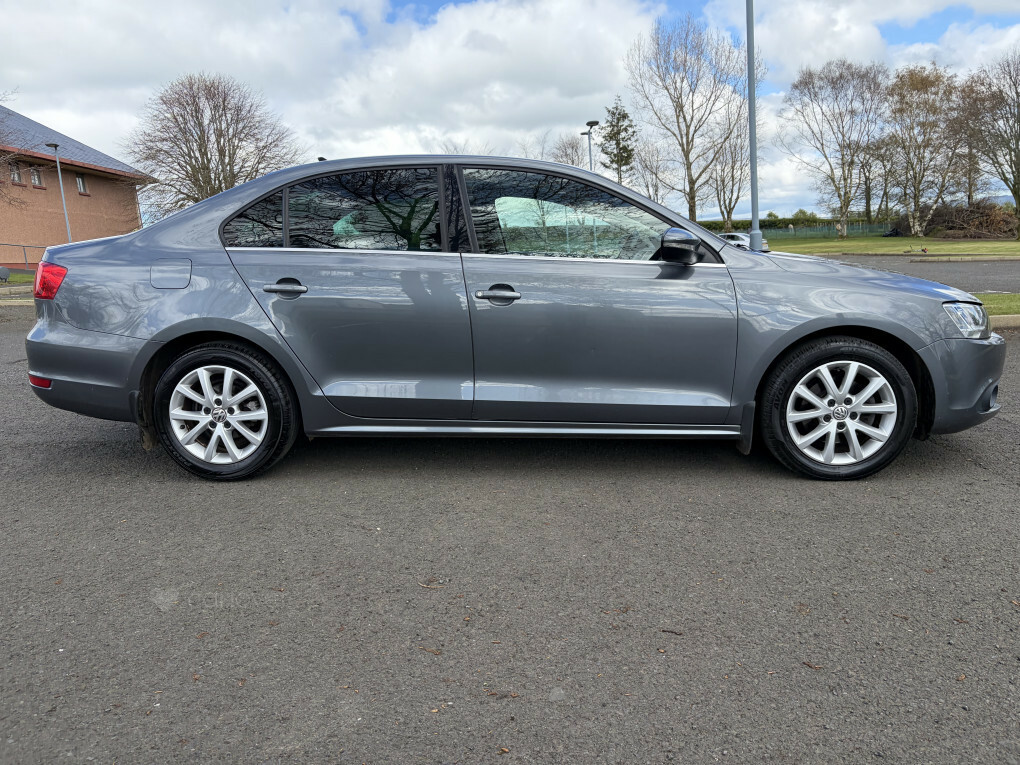 Volkswagen Jetta Limited Edition Tdi Bluemotion Technology  #3