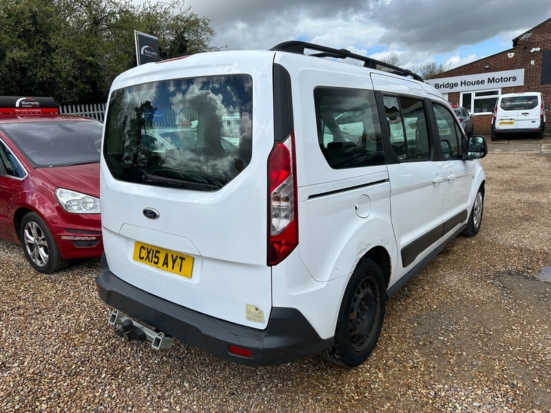Ford Tourneo Connect 1.6 Tdci Zetec Euro White #5