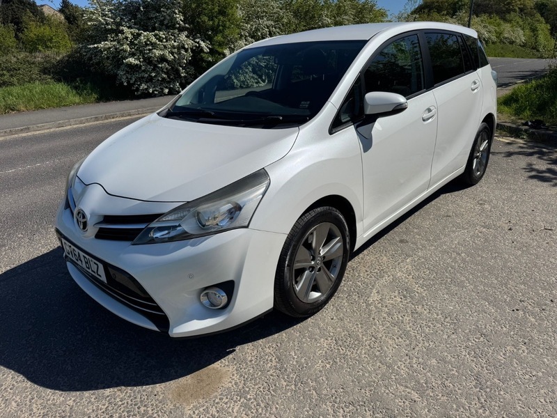 Toyota Verso D-4d Trend White