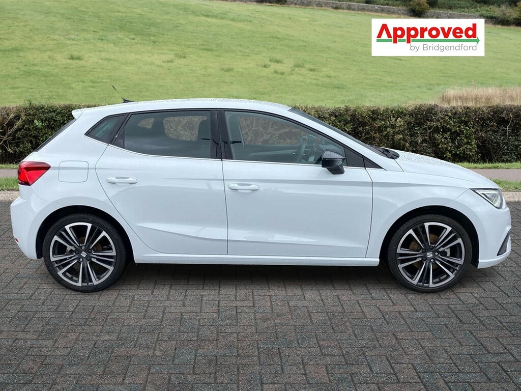 Seat Ibiza 1.0 Tsi 115 Xcellence Lux Dsg YM74UEO White #2