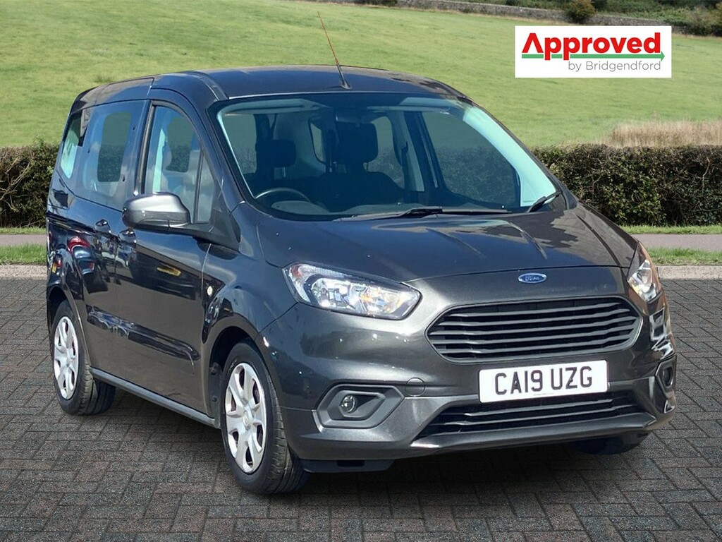 Ford Tourneo Courier 1.5 Tdci Zetec Grey