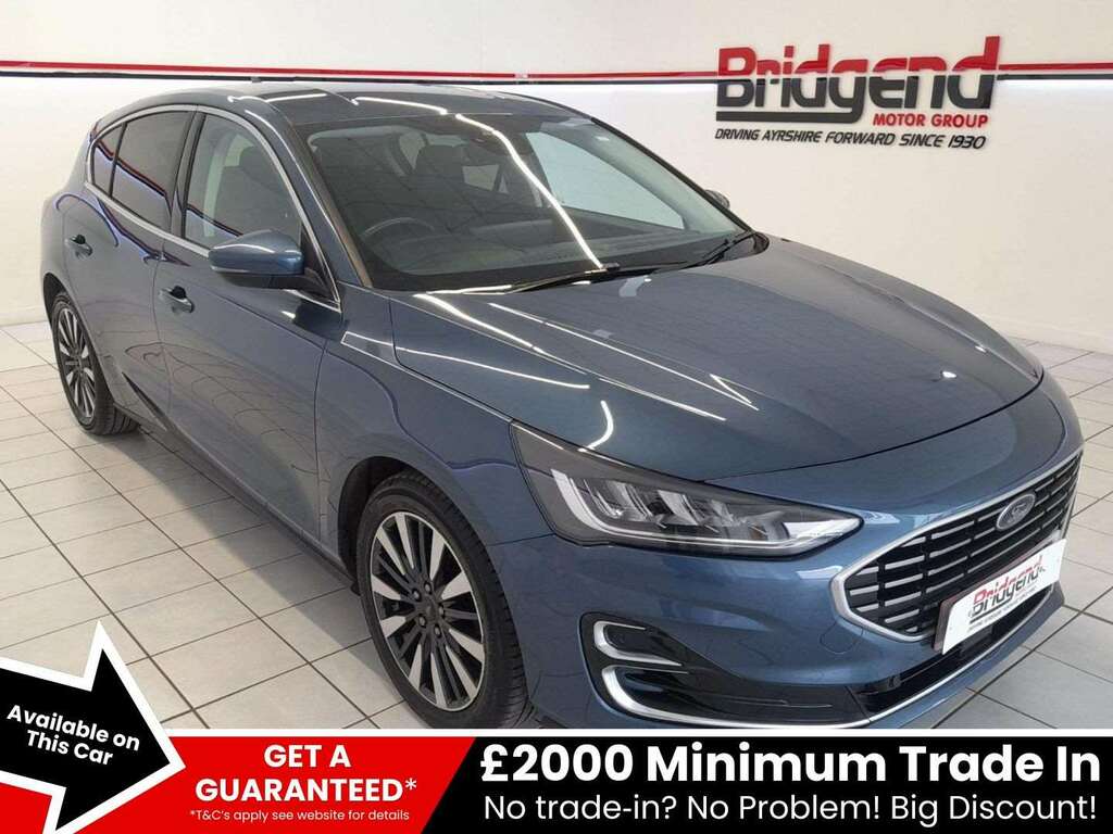 Ford Focus 1.0T Ecoboost Titanium Vignale Hatchback BU72AZZ Blue #2