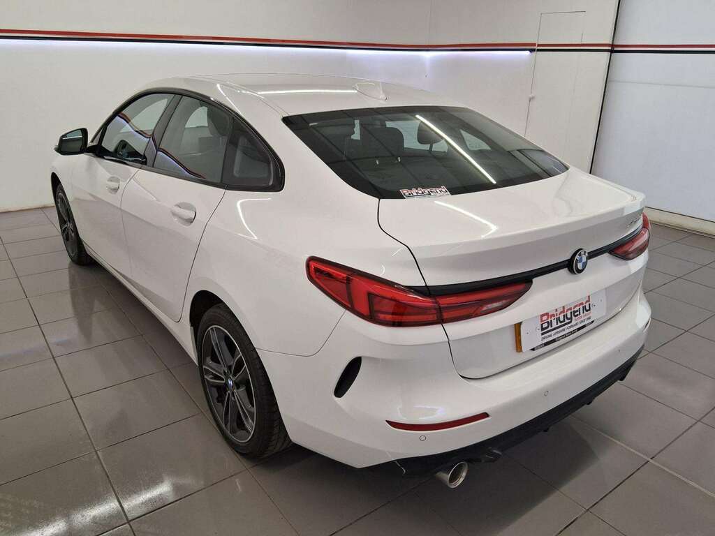 BMW 2 Series 1.5 218I Sport Lcp Saloon LB71FXV White #4