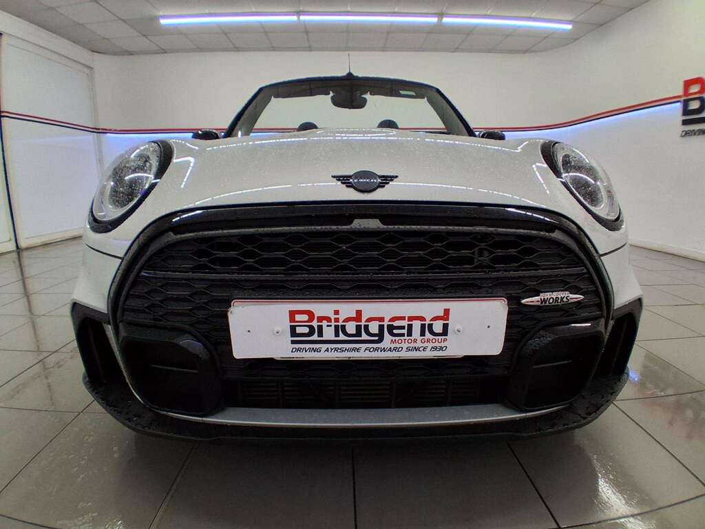 Mini Convertible 1.5 Cooper Sport Convertible EA22OMK Silver #3