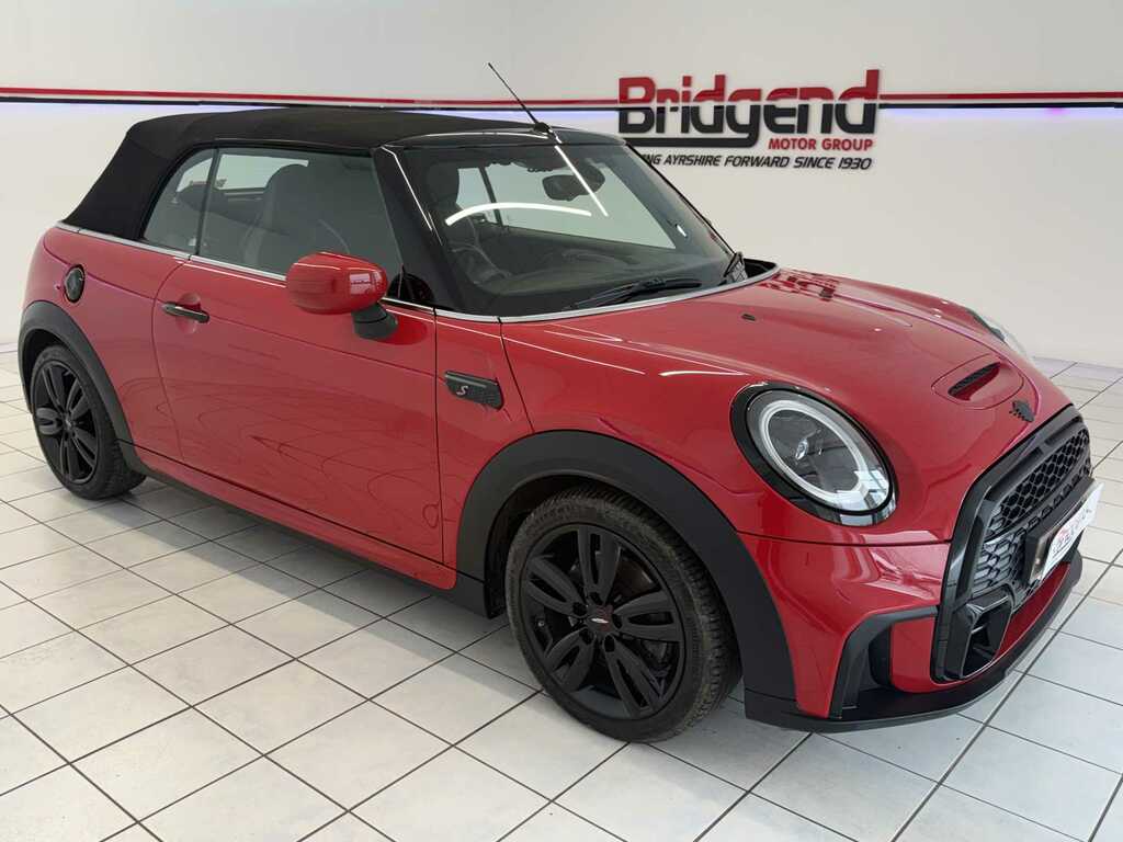 Mini Convertible 2.0 Cooper S Sport Convertible HK71LVF Red #2