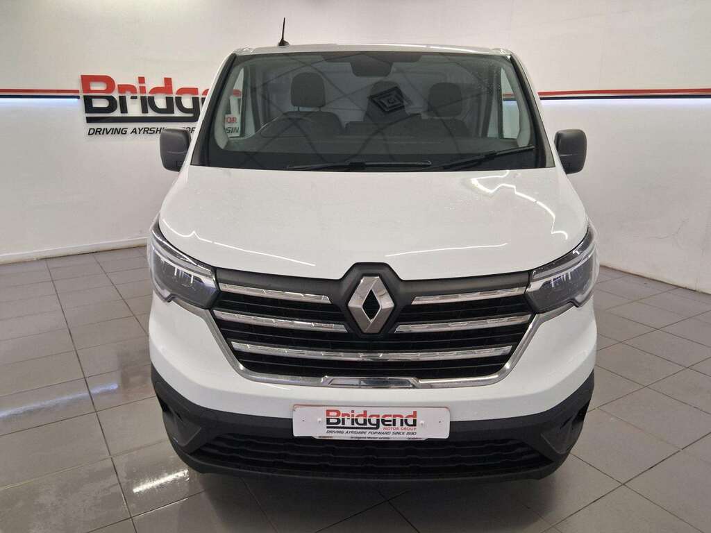 Renault Trafic 2.0 Dci Blue Sl28 Business Panel Van M White