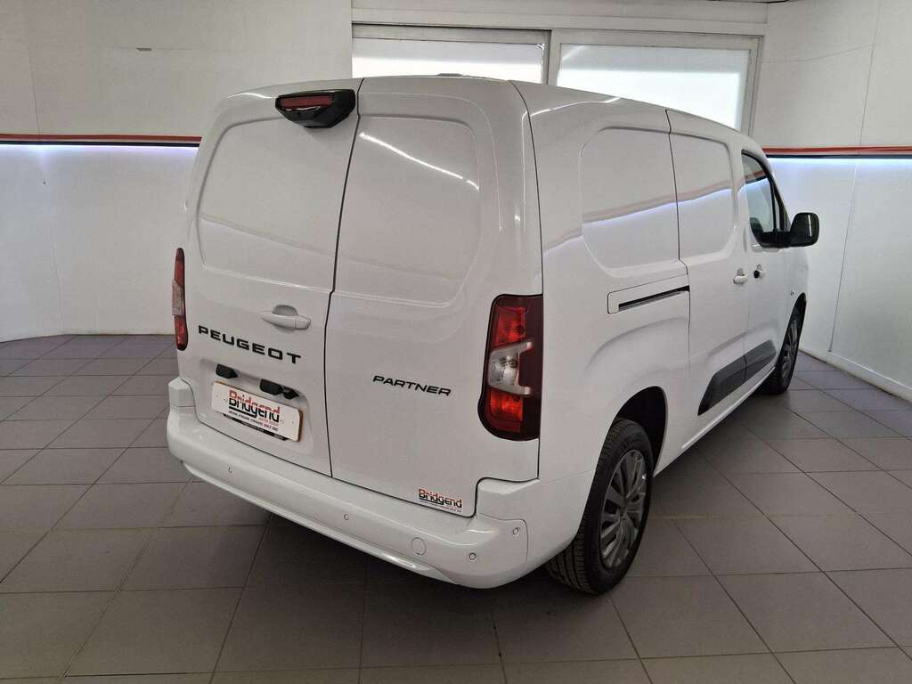 Peugeot Partner 1.5 Bluehdi 950 Asphalt Long Panel Van 6Dr KO24VHX White #6