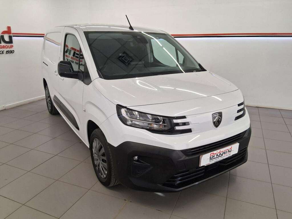 Peugeot Partner 1.5 Bluehdi 950 Asphalt Long Panel Van 6Dr KO24VHX White #2