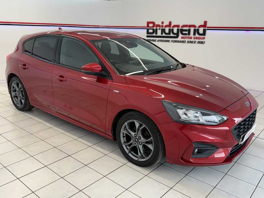 Ford Focus 1.5 Ecoblue St-line Hatchback WP70VEV Red #2