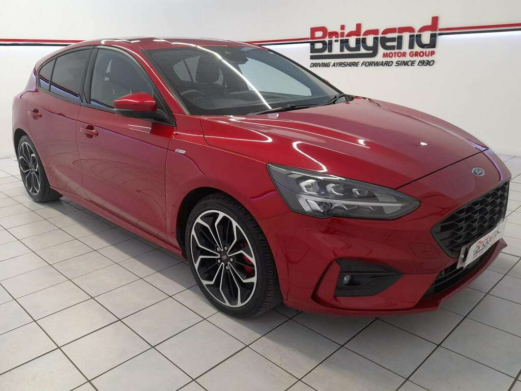 Ford Focus 1.5 Ecoblue St-line X Hatchback WP70EBF Red #2
