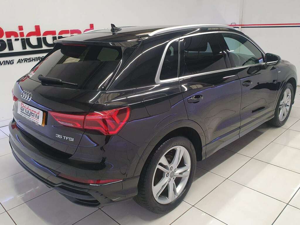 Audi Q3 1.5 Tfsi Cod 35 S Line Suv GJ70XCY Black #6