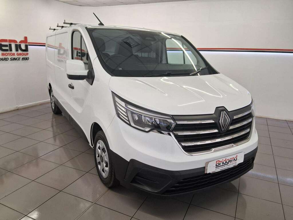 Renault Trafic 2.0 Dci Blue Ll30 Advance Panel Van Man NU74XXZ White #2