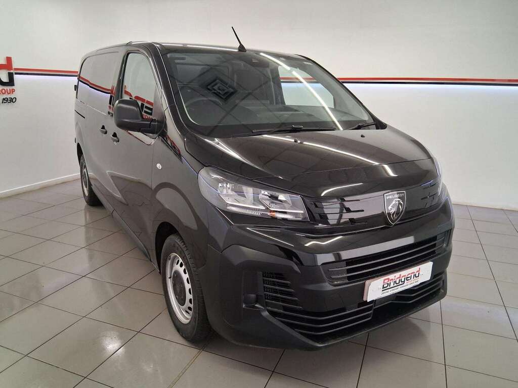 Peugeot Expert 2.0 Bluehdi Professional Standard Panel Van 6Dr Di Black #2