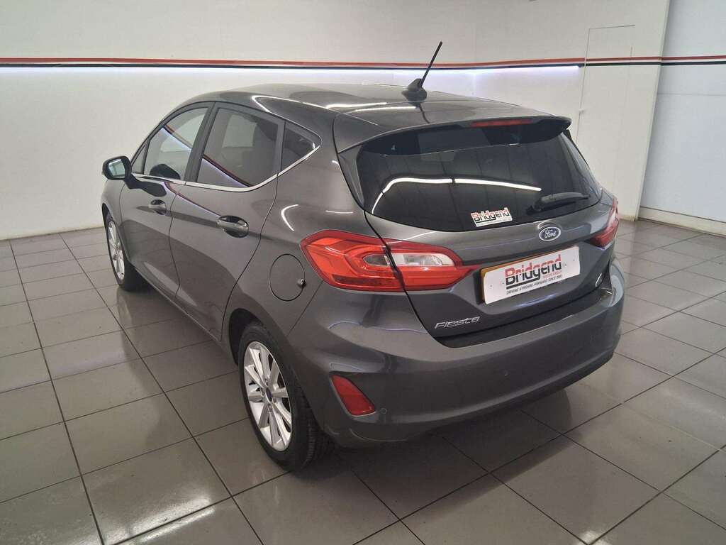 Ford Fiesta 1.0T Ecoboost Mhev Titanium Hatchback MX70TWG Grey #4
