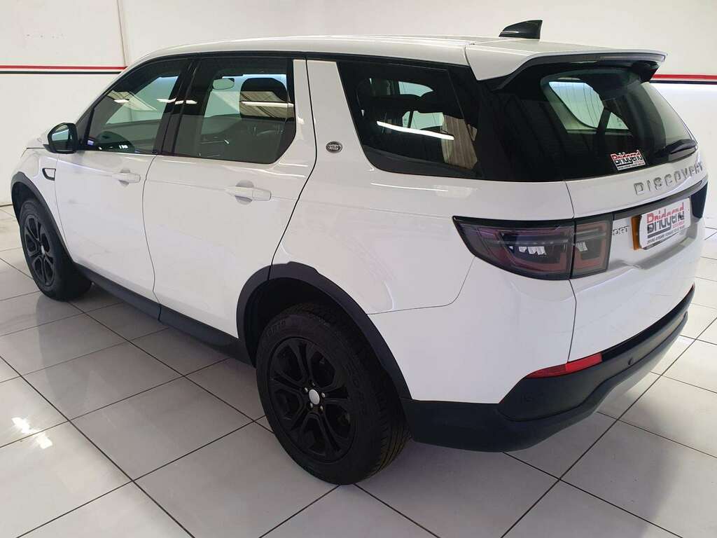 Land Rover Discovery Sport 2.0 D165 2Wd 7 Seats White #4