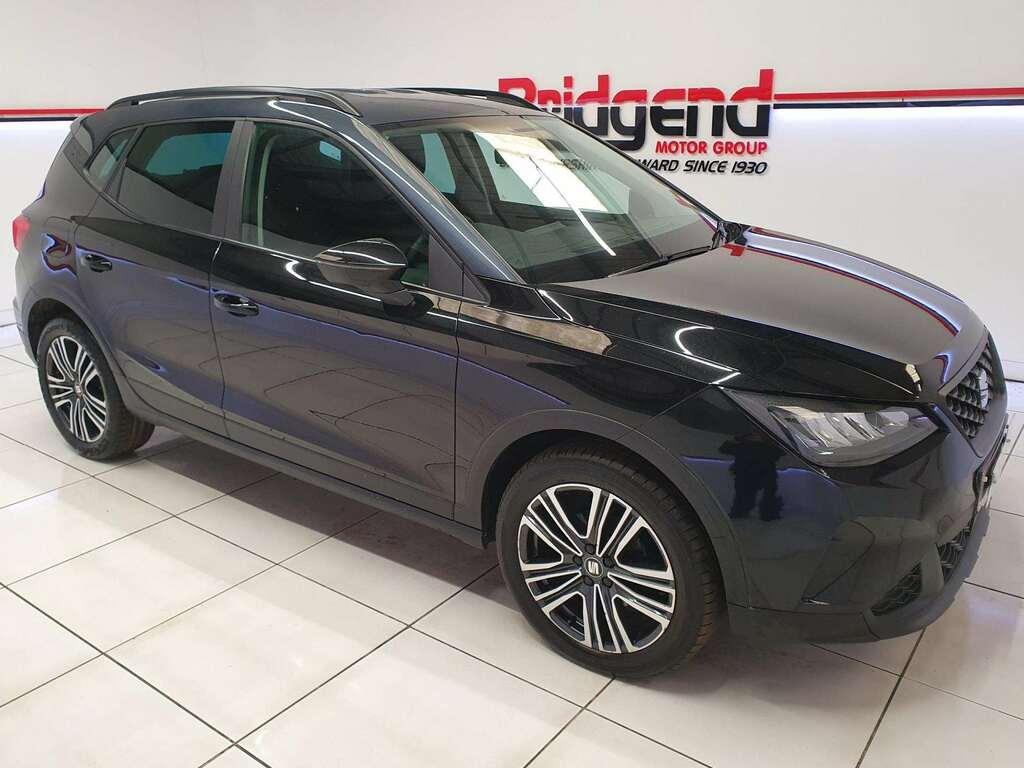 Seat Arona 1.0 Tsi Evo Se Edition Suv YT23FNJ Black #2