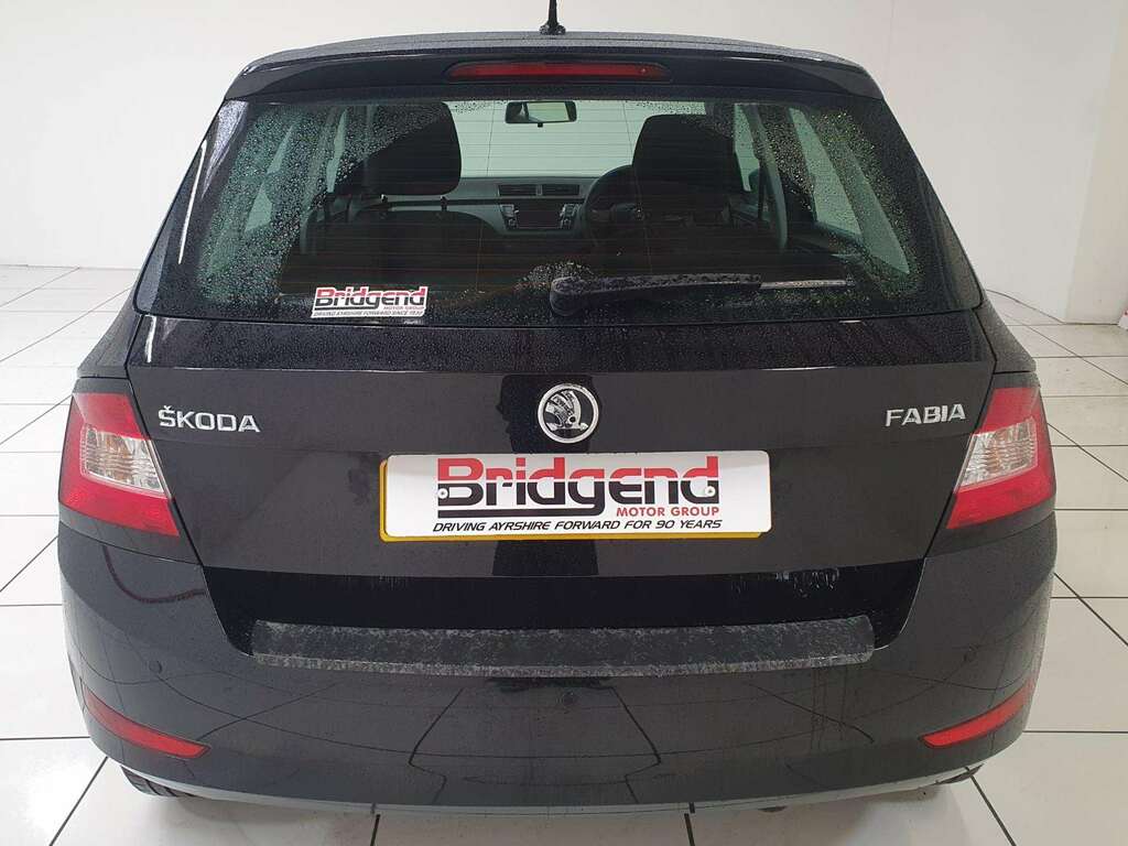 Skoda Fabia 1.0 S Hatchback SJ19XCN Black #5