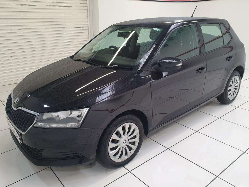 Skoda Fabia 1.0 S Hatchback SJ19XCN Black #3