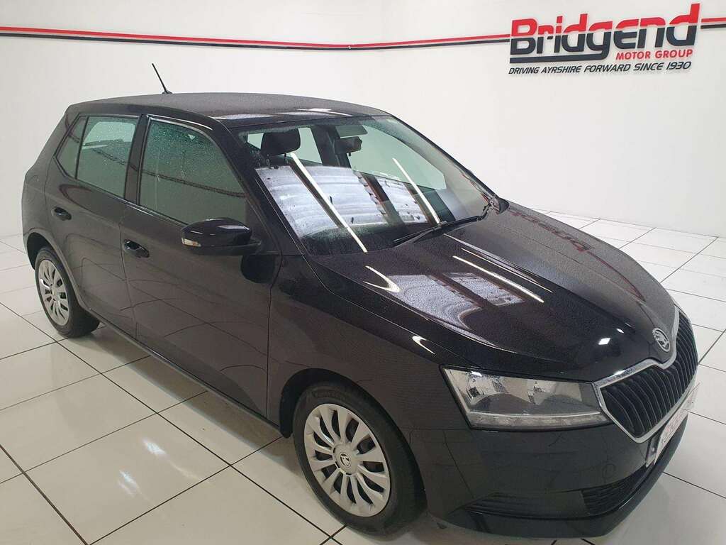 Skoda Fabia 1.0 S Hatchback SJ19XCN Black #2