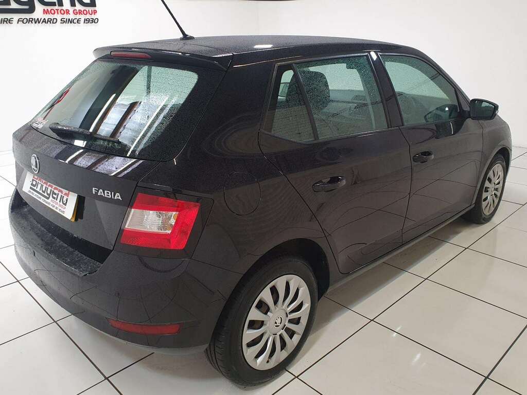 Skoda Fabia 1.0 S Hatchback SJ19XCN Black #6