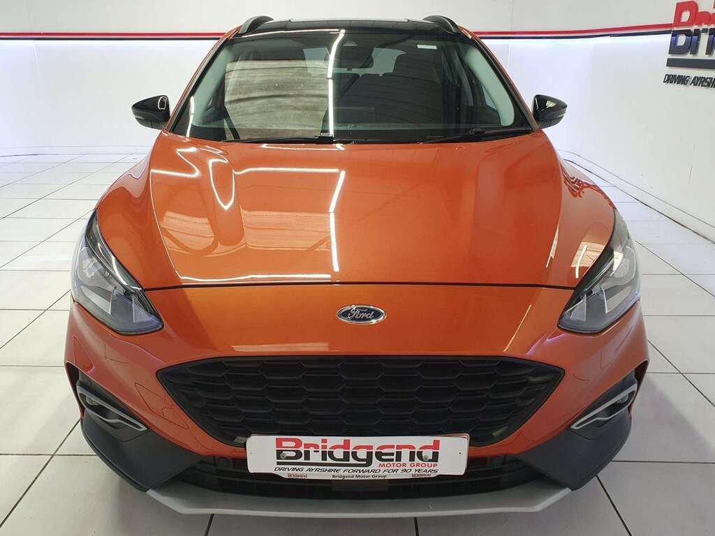 Ford Focus 1.0T Ecoboost Active Hatchback Orange