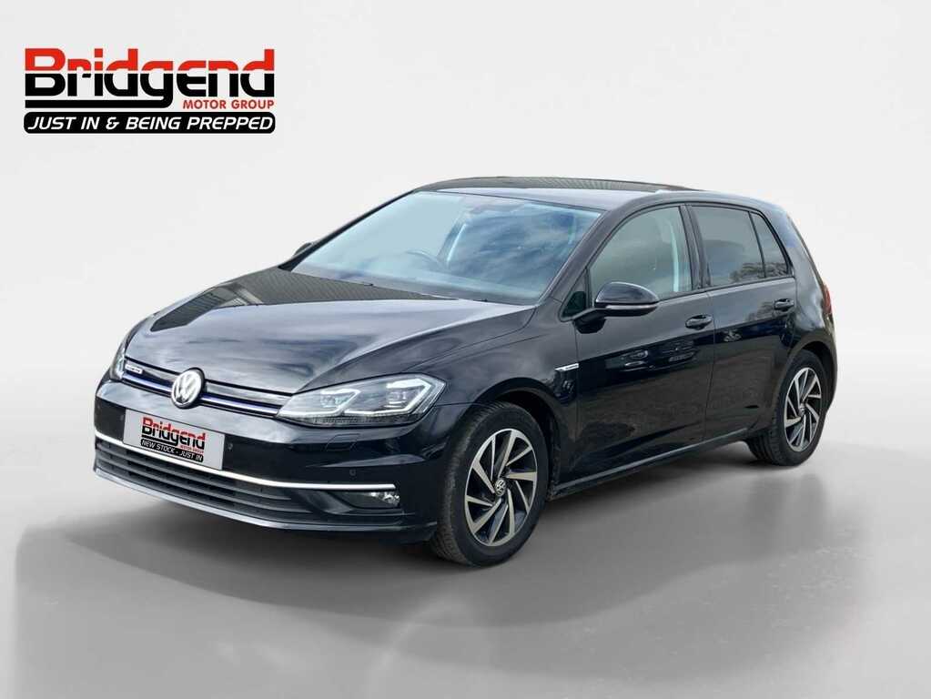 Volkswagen Golf 1.5 Tsi Evo Match Edition Hatchback WG69RWK Black #2