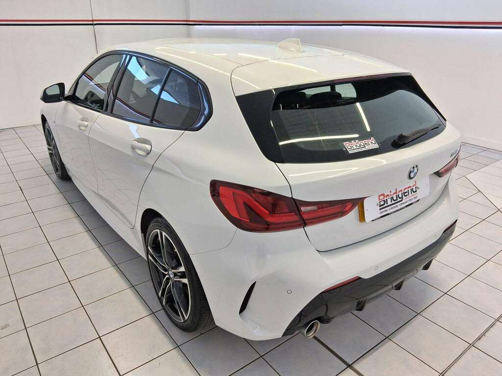 BMW 1 Series 1.5 118I M Sport Lcp Hatchback ST21YHU White #4