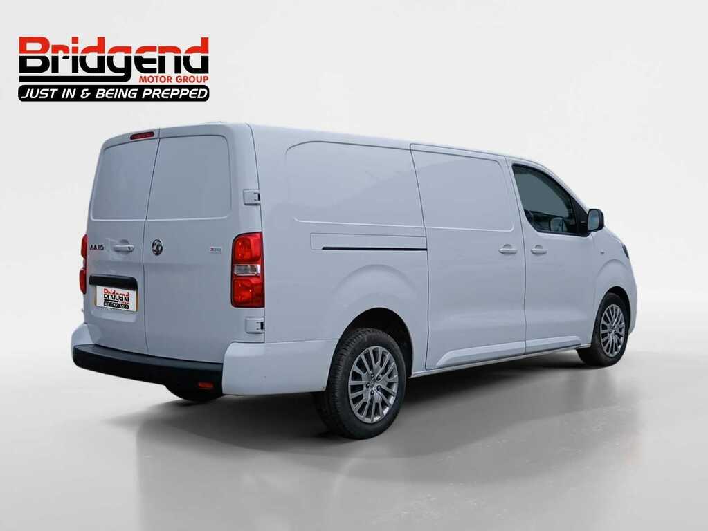 Vauxhall Vivaro 2.0 Turbo D 3100 Pro Panel Van 6Dr L DL72TYU White #3