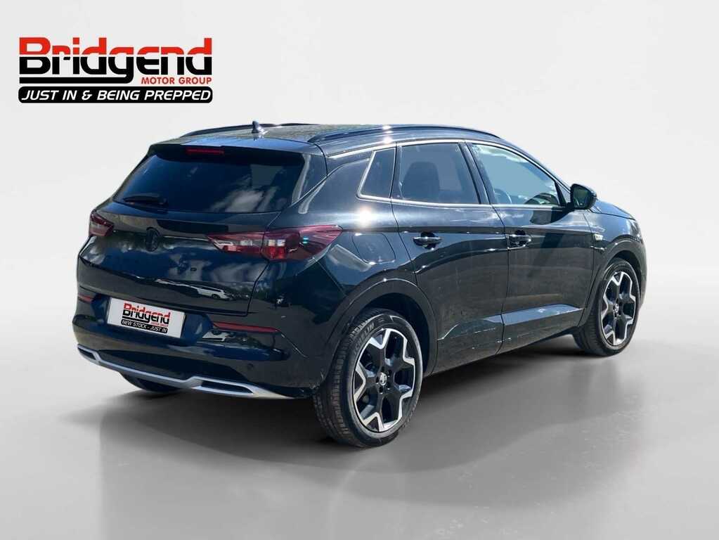 Vauxhall Grandland 1.2 Turbo Ultimate Suv LO72NWW Black #2