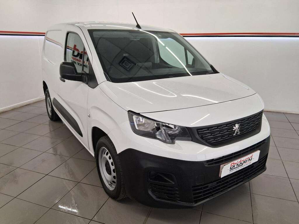 Peugeot Partner 1.5 Bluehdi 1000 Professional Premium Standard P YD23BFH White #2