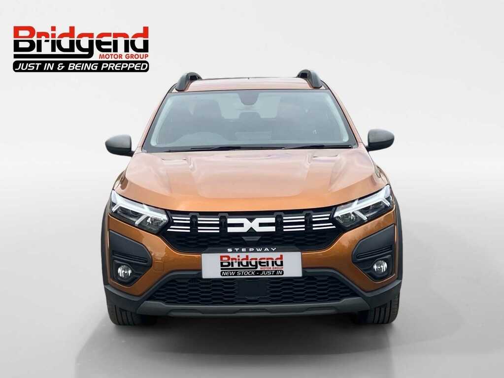 Dacia Sandero Stepway 1.0 Tce Expression Hatchback Orange