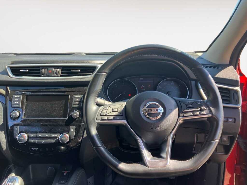 Nissan Qashqai 1.5 Dci N-connecta Suv YS69HNY Red #4