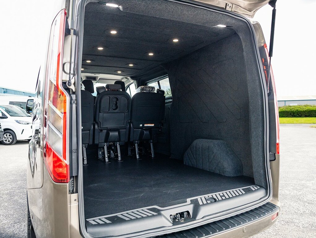 Ford Transit Custom Signature 300 Limited 2.0 Ecoblue 130 Bhp 6 Seat C HJ72YDE Silver #2