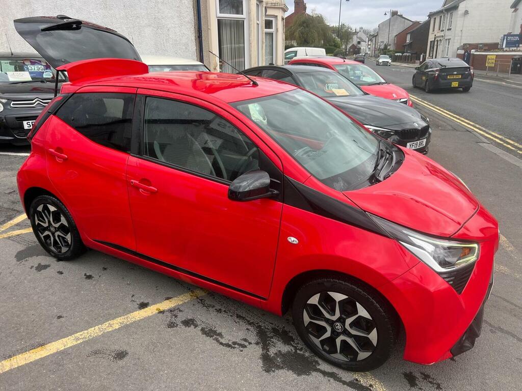 Toyota Aygo Hatchback 1.0 Vvt-i X-trend Euro 6 201919 Red