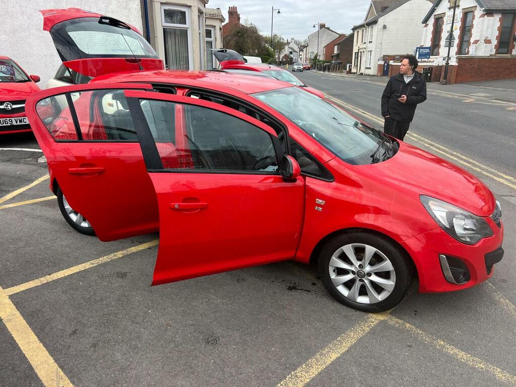 Vauxhall Corsa Hatchback 1.3 Cdti Ecoflex Excite Euro 5 Ac KU14SVF Red #4