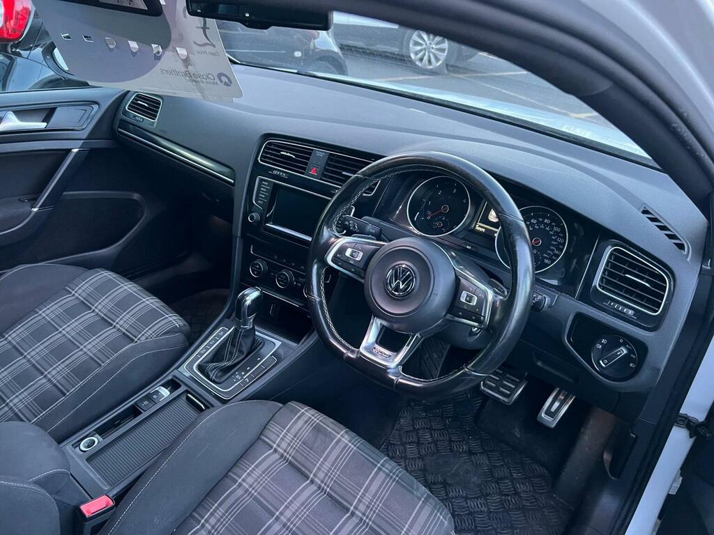 Volkswagen Golf Hatchback 2.0 Tdi Bluemotion Tech Gtd Dsg Euro 6 MD15URF White #5