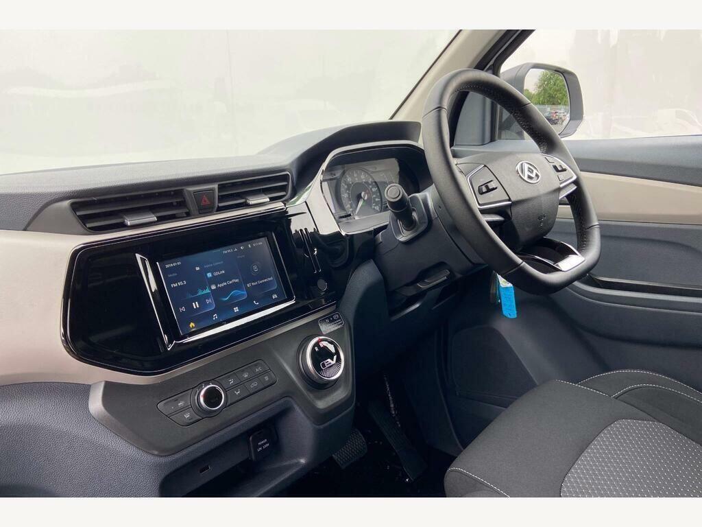 Maxus eDeliver 3 50.23Kwh Fwd L1 White #3
