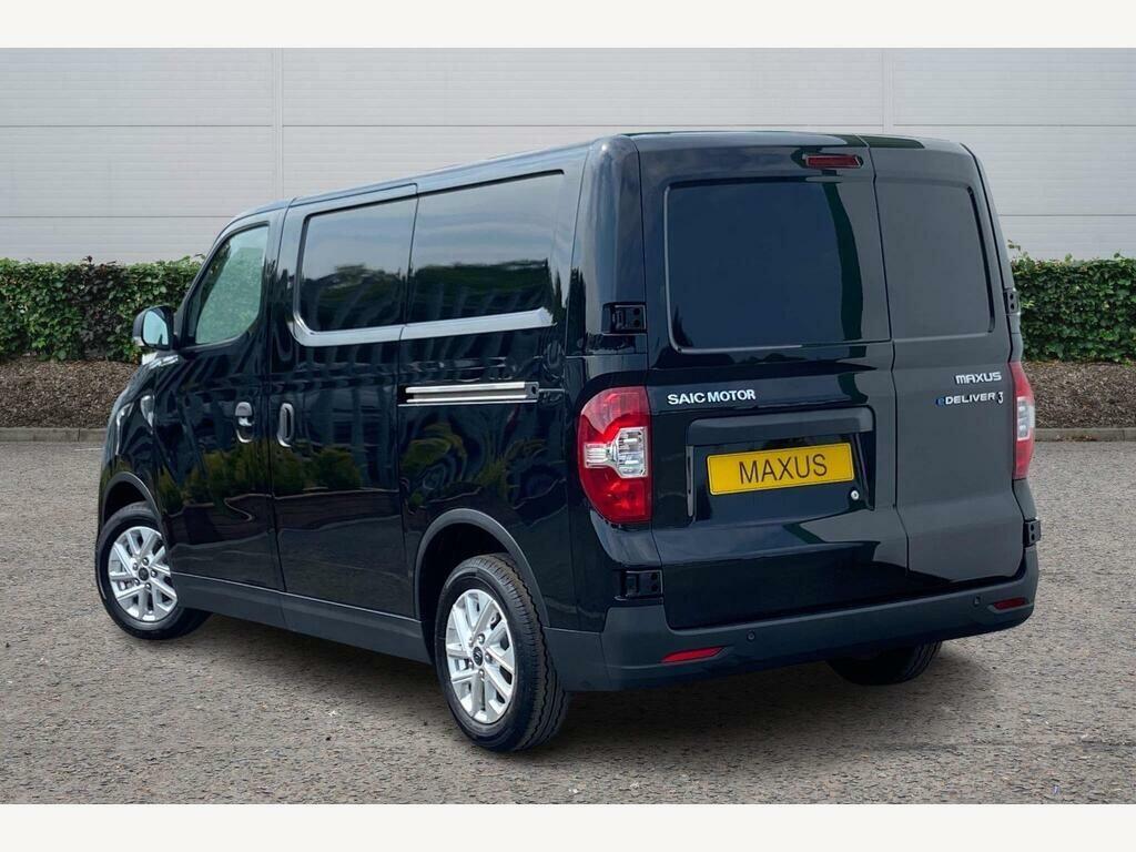 Maxus eDeliver 3 50.23Kwh Fwd L1 Black #2