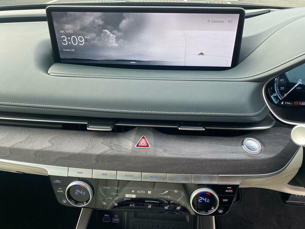Genesis G80 2.5T 304Ps Rwd Luxury Innovation Pack Silver #17