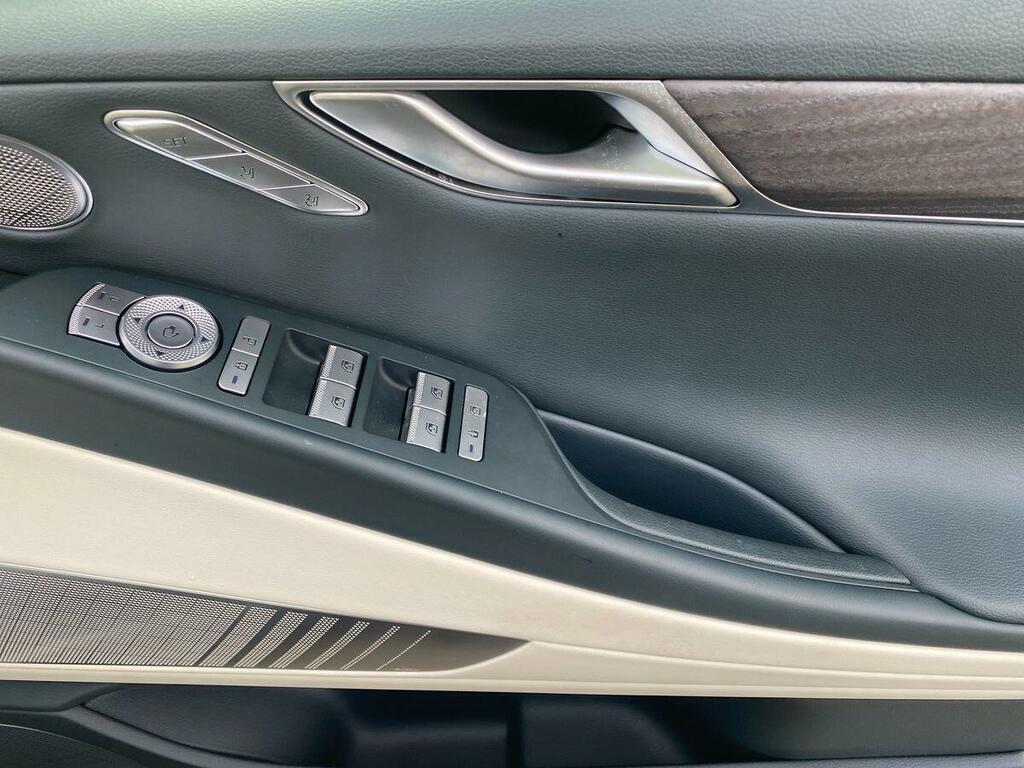 Genesis G80 2.5T 304Ps Rwd Luxury Innovation Pack Silver #23