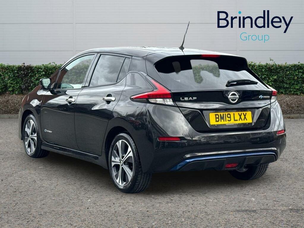 Nissan Leaf 40Kwh N-connecta Hatchback 150 BM19LXX Black #3