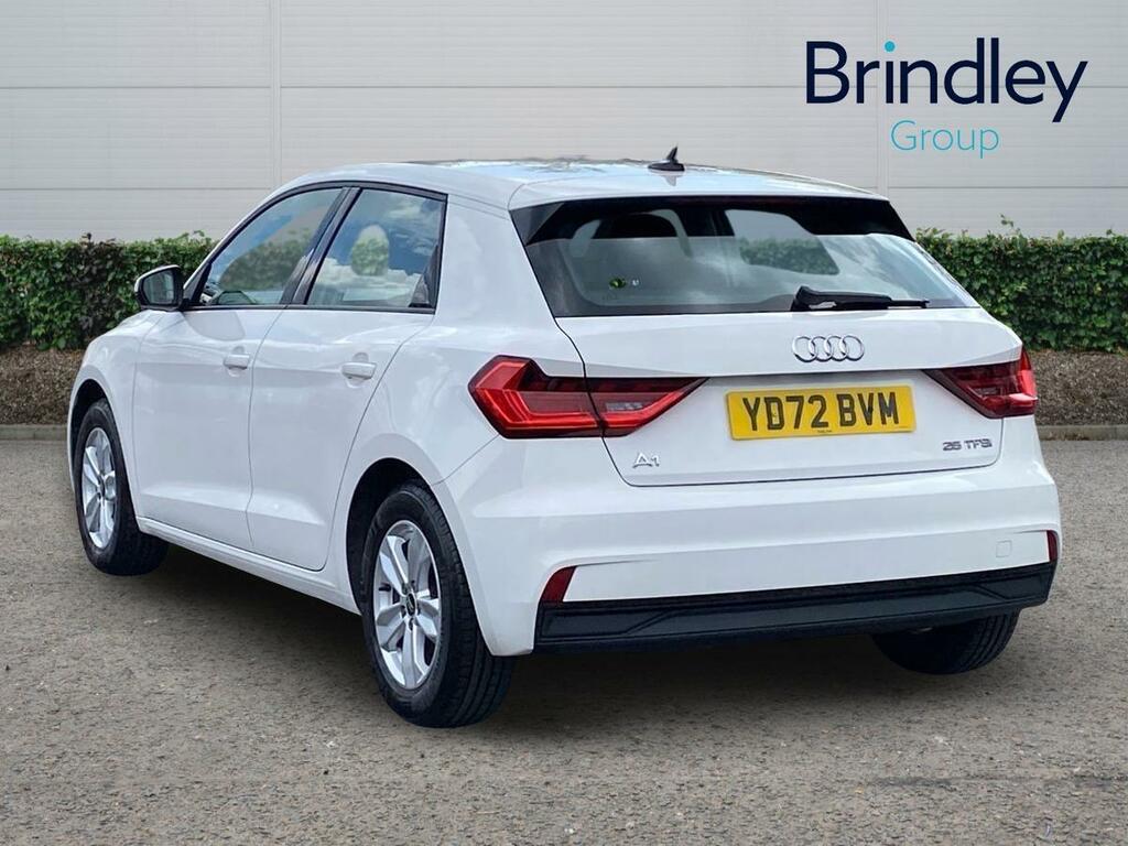 Audi A1 1.0 Tfsi 25 Technik Sportback Eu YD72BVM White #3
