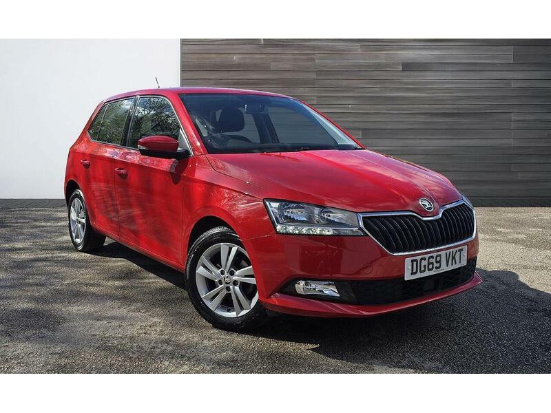 Skoda Fabia 1.0 Se Hatchback Euro 6 Ss 7 Red