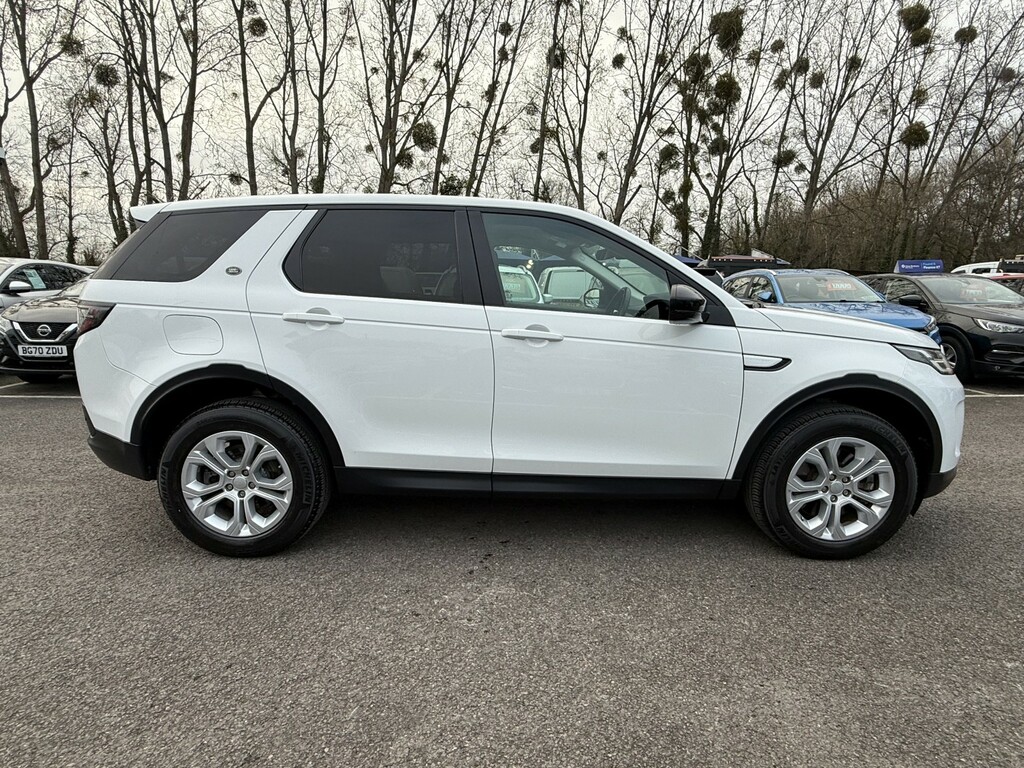 Land Rover Discovery Sport 2.0 D150 Mhev S Ulez Hybrid 7 Seater KN69UVG White #5