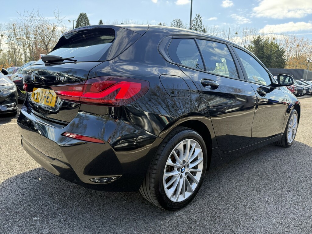 BMW 1 Series 1.5 118I Se Ulez YE70FET Black #5