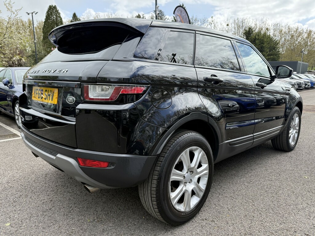 Land Rover Range Rover Evoque 2.0 Td4 Se Tech Ulez YF68SHV Black #5